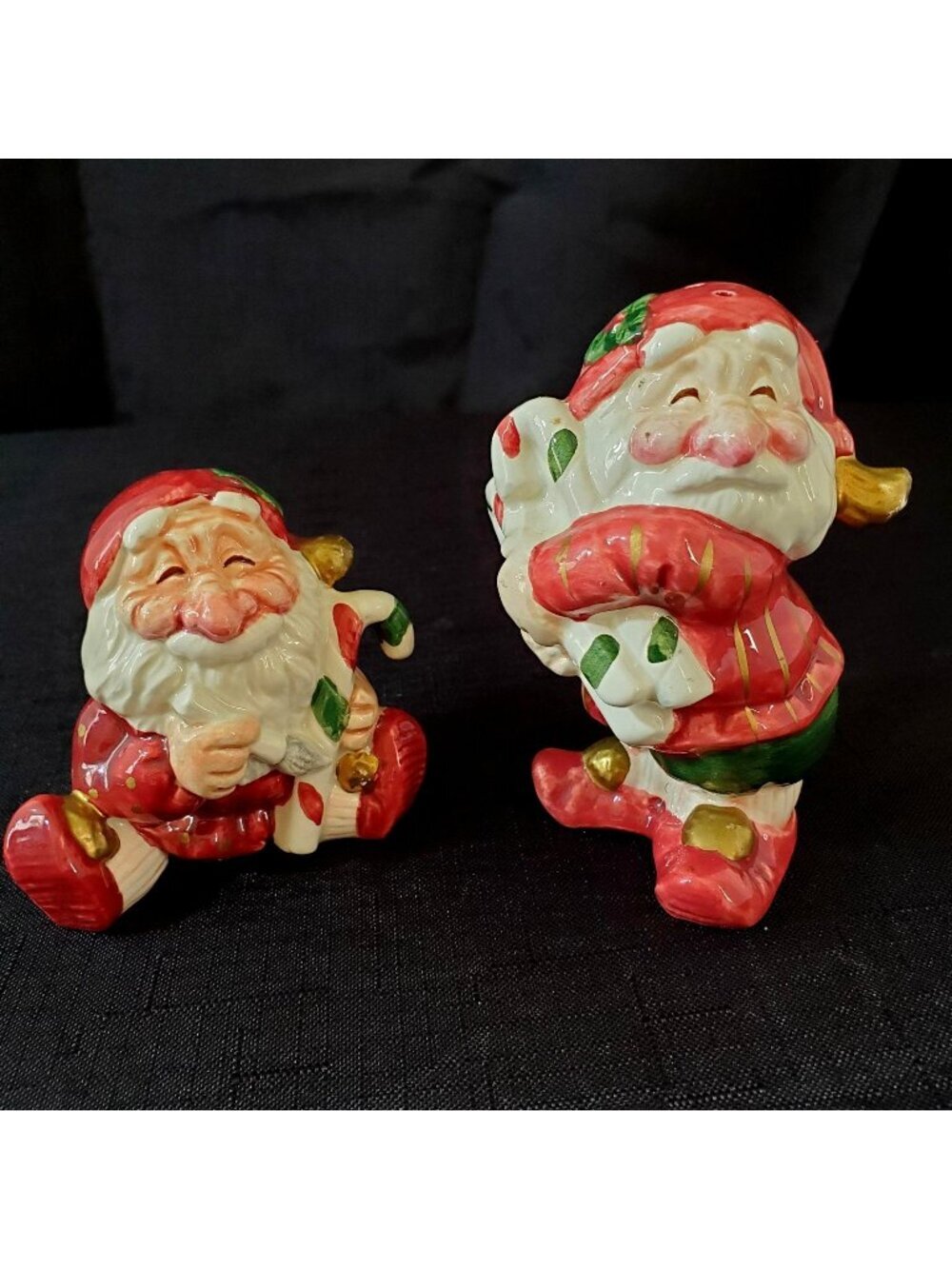 Christmas Elves Salt Pepper Shaker Pair Ceramic Holiday Tableware